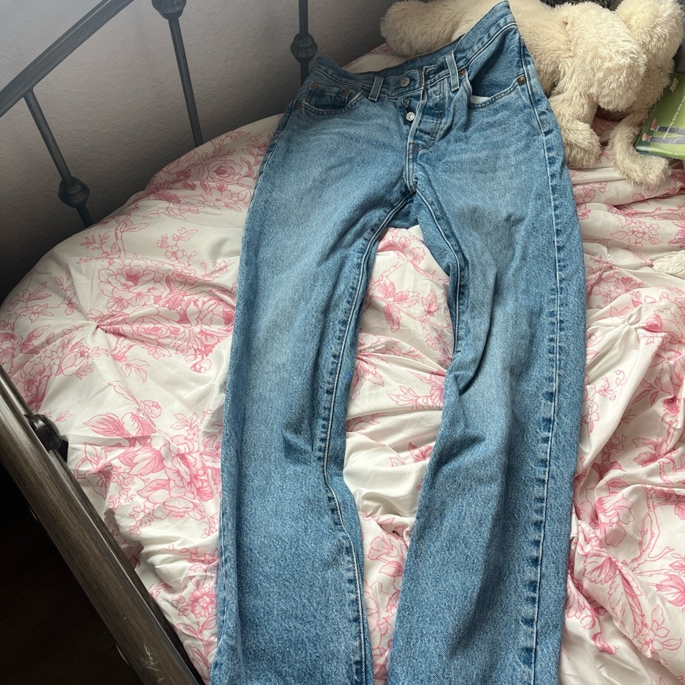 Levi's  501 Blue Straight Leg Jeans Classic Denim